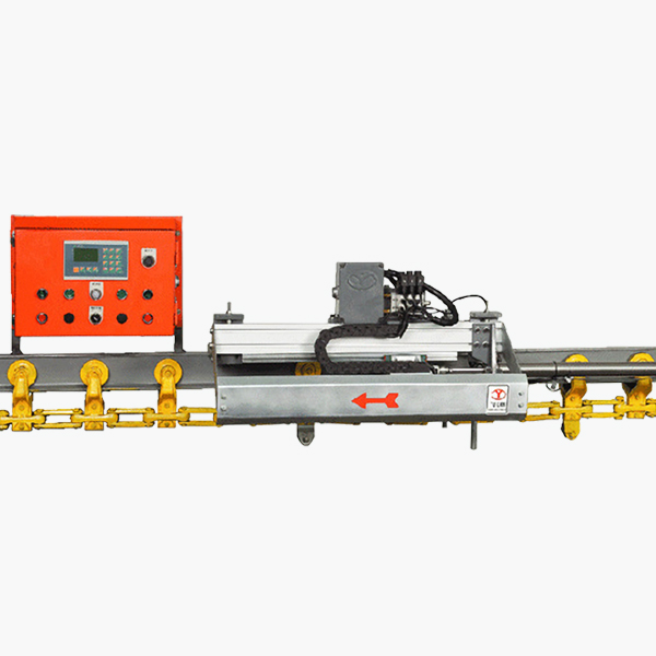 LUBRICATING DEVICE FOR DELIVERY CHAINS AND SUSPENDED WHEELS