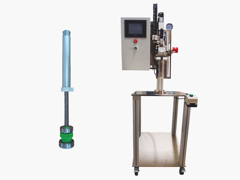 METERING LUBRICATING UNIT FOR SCREW